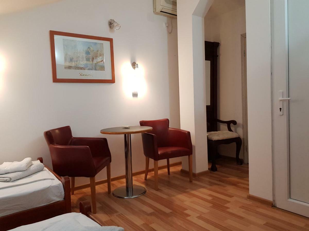 Appartement Emi à Budva Extérieur photo