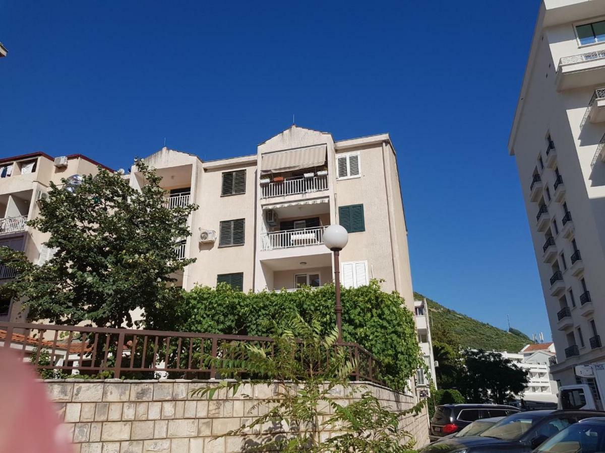 Appartement Emi à Budva Extérieur photo